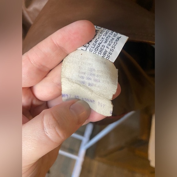 Vintage Sears The Leather Shop leather coat with faux fur lining - Picture 12 of 15